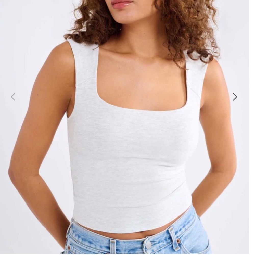 Rumored Square Neck Tank Top in light gray